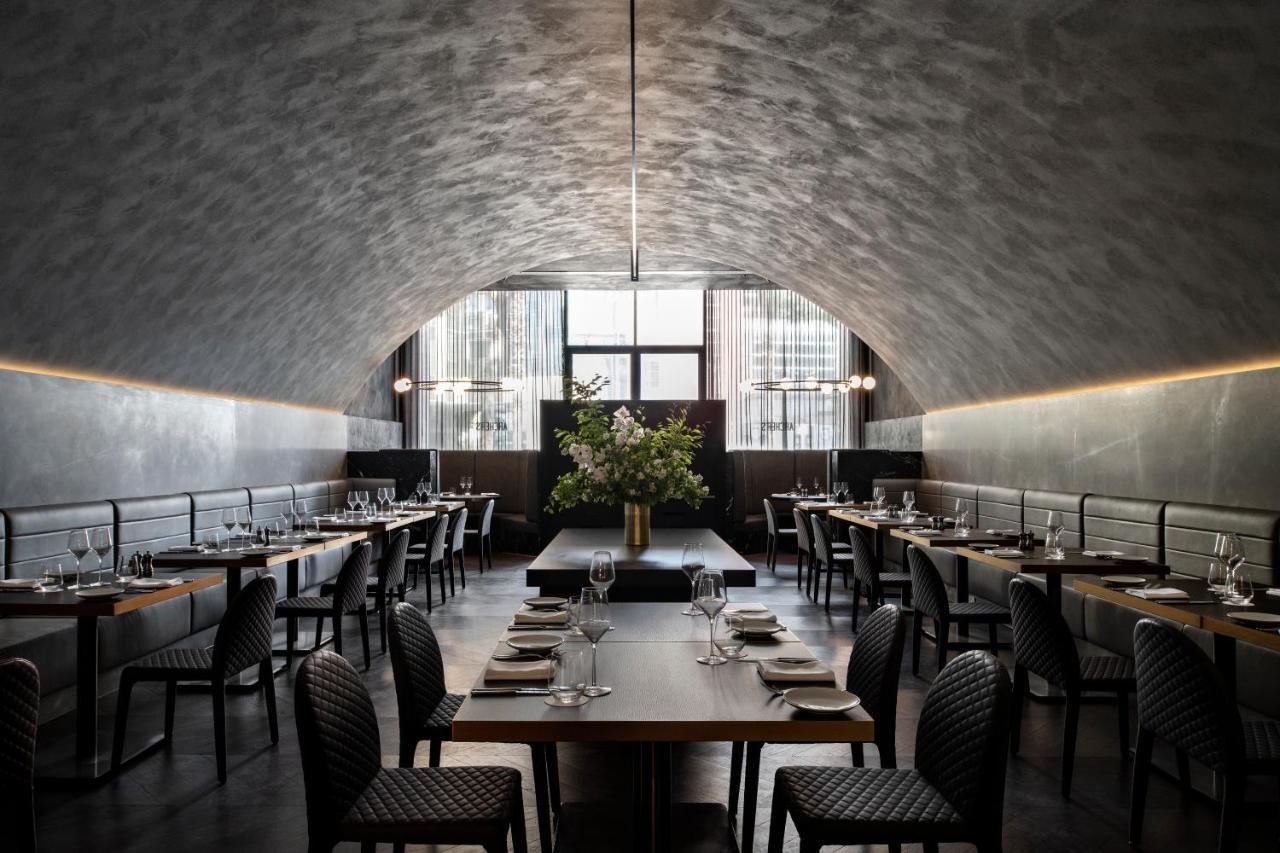 Melbourne Marriott Hotel Docklands Екстер'єр фото Interior of the restaurant