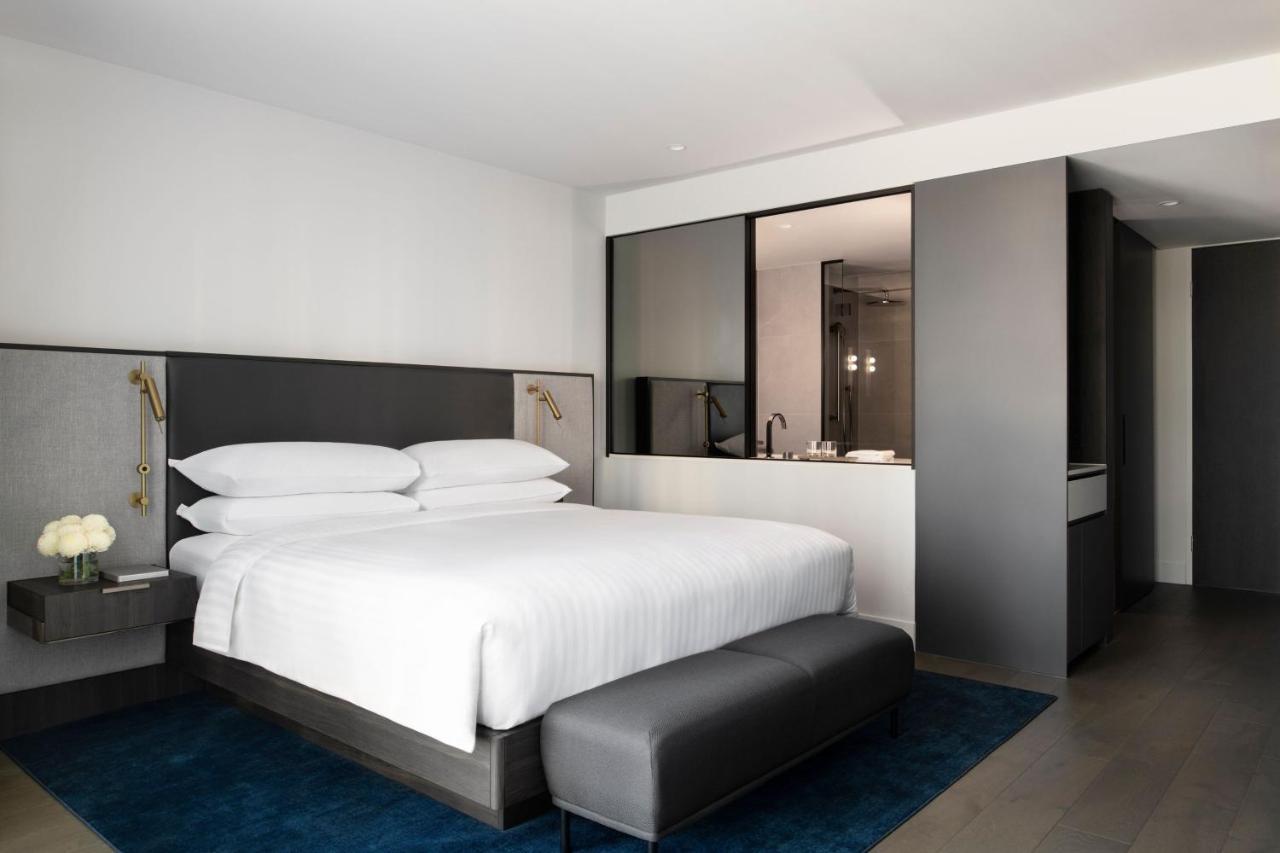 Melbourne Marriott Hotel Docklands Екстер'єр фото