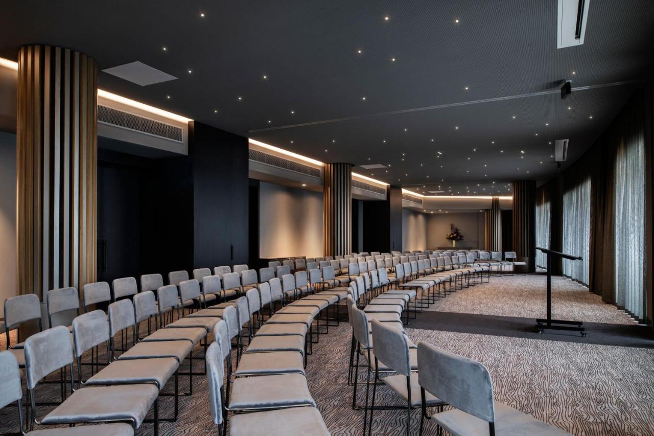 Melbourne Marriott Hotel Docklands Екстер'єр фото Meeting room