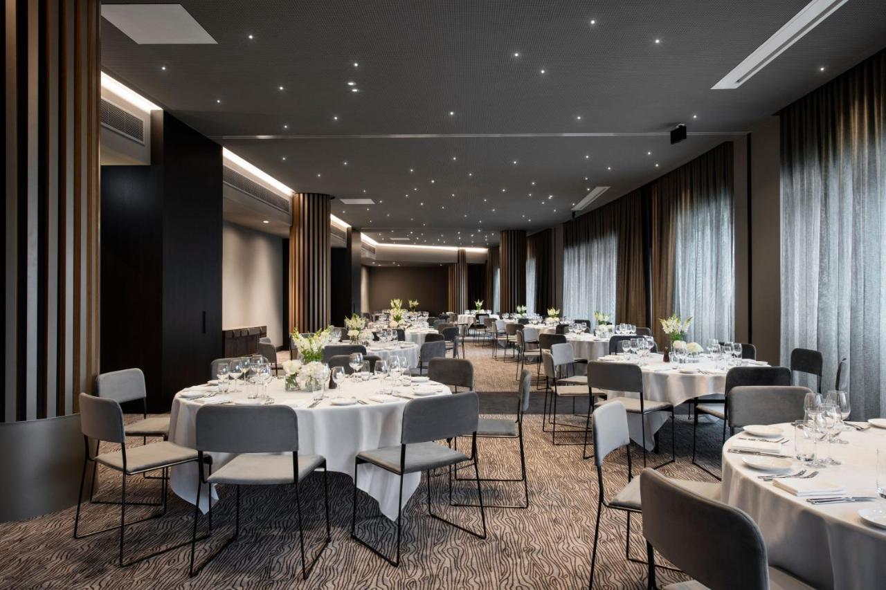 Melbourne Marriott Hotel Docklands Екстер'єр фото The ballroom